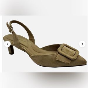 Anne Klein Tan Buckle Slingback Heels